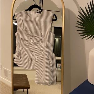 Adorable boutique top size 6